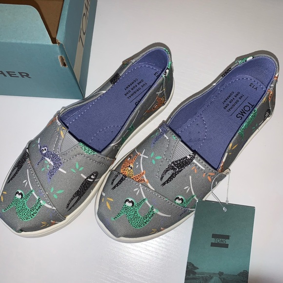 toms sloth print
